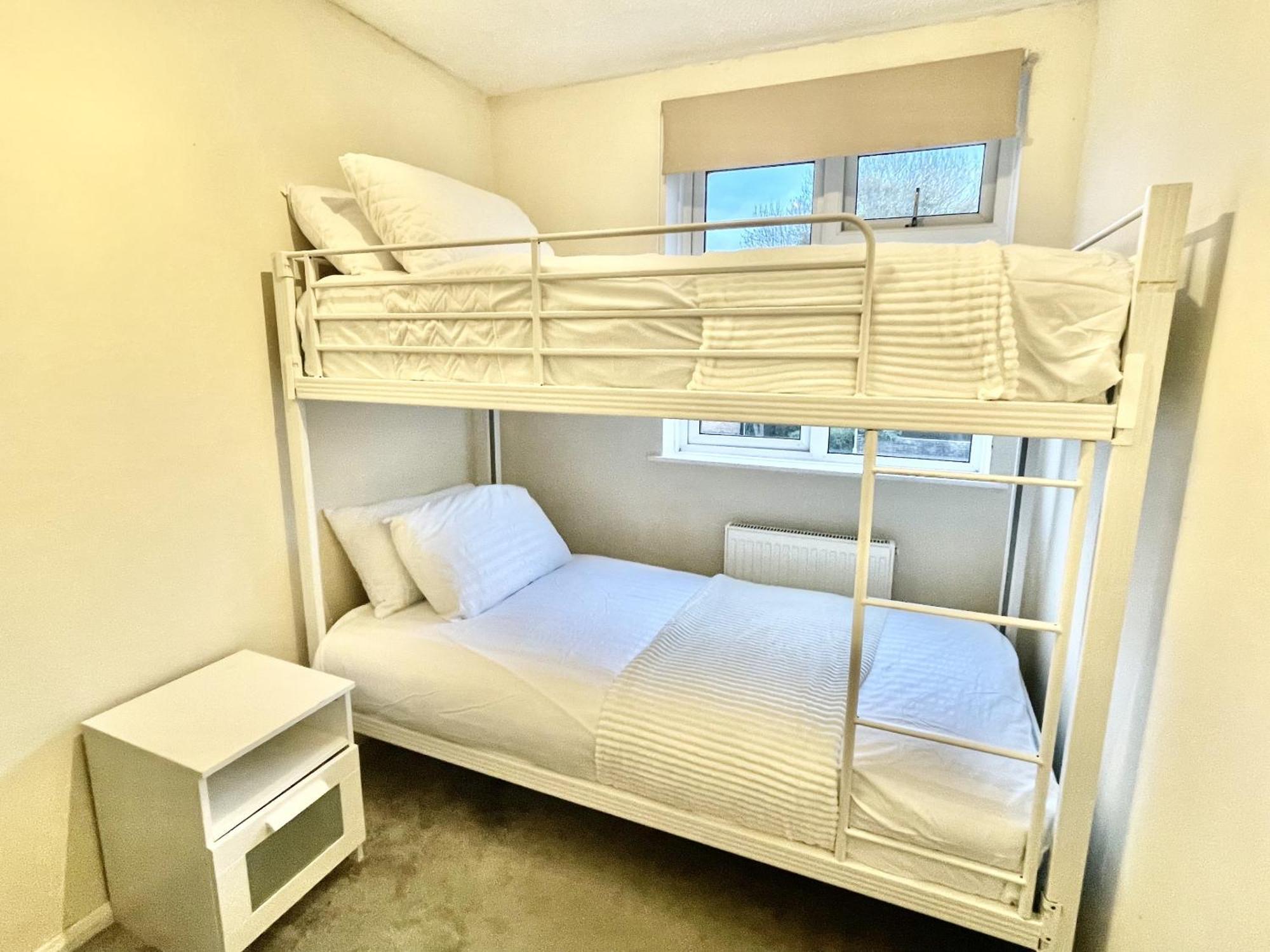 The Hk House - Family Friendly Near To Blenheim Palace & Oxford City Centre Villa คิดลิงตัน ภายนอก รูปภาพ